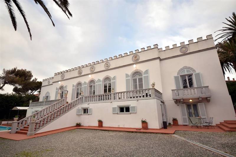 Prestigiosa Dimora con vista mare a Castiglioncello (LI)