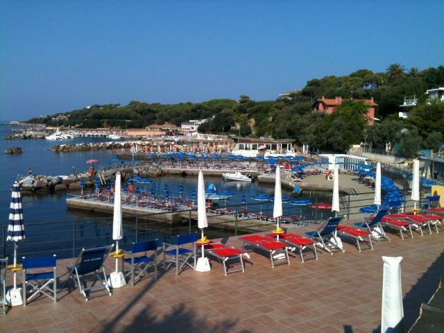 Trilocale vista mare a Castiglioncello 