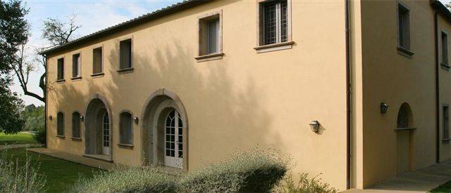 Villa con Parco privato e piscina