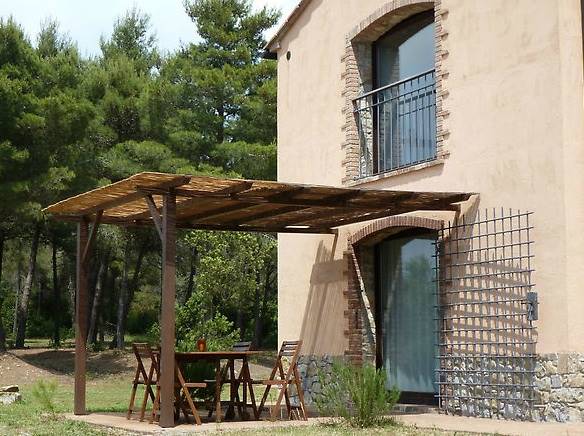 Rustico restaurato con piscina in vendita a Suvereto 