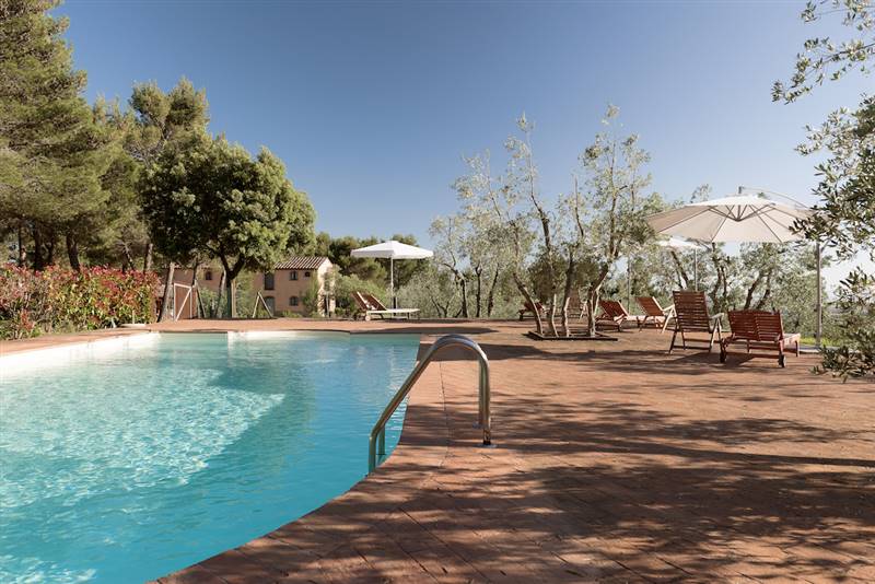 Rustico restaurato con piscina in vendita a Suvereto 