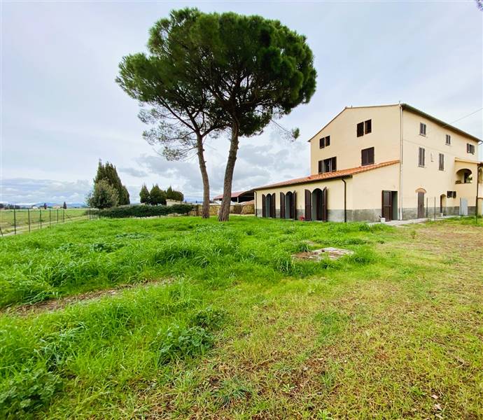 Grazioso Appartamento all'interno di un Borgo a pochi minuti dalle spiagge del Parco della Sterpaia