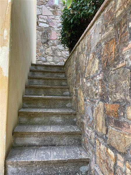 Prestigiosa Residenza  in pietra nel Cuore della Costa degli Etruschi