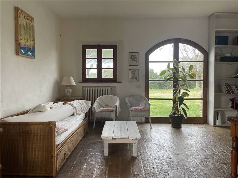 Prestigiosa Residenza  in pietra nel Cuore della Costa degli Etruschi