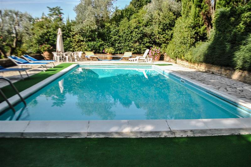 Borgo del '600 nei pressi della dominate città medioevale di Volterra