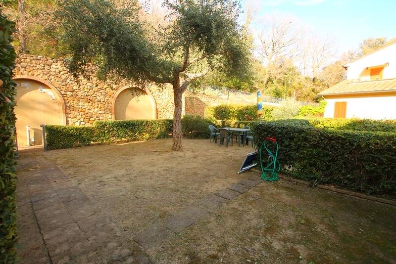 Appartamento a Casale Marittimo con Piscina 
