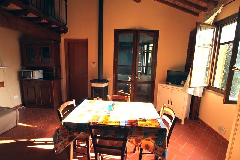 Appartamento a Casale Marittimo con Piscina 