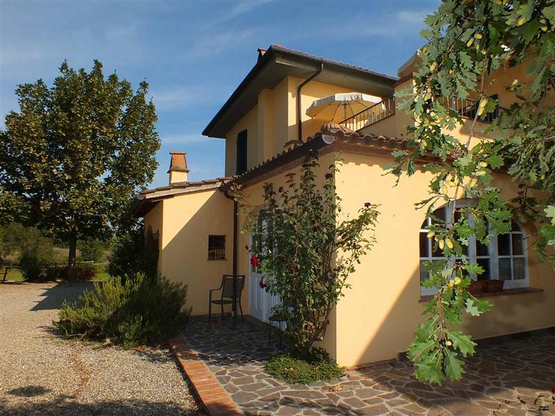 Antico Casale dall'eleganza Leopoldina circondato da splendido parco e piscina a Fauglia (PI)