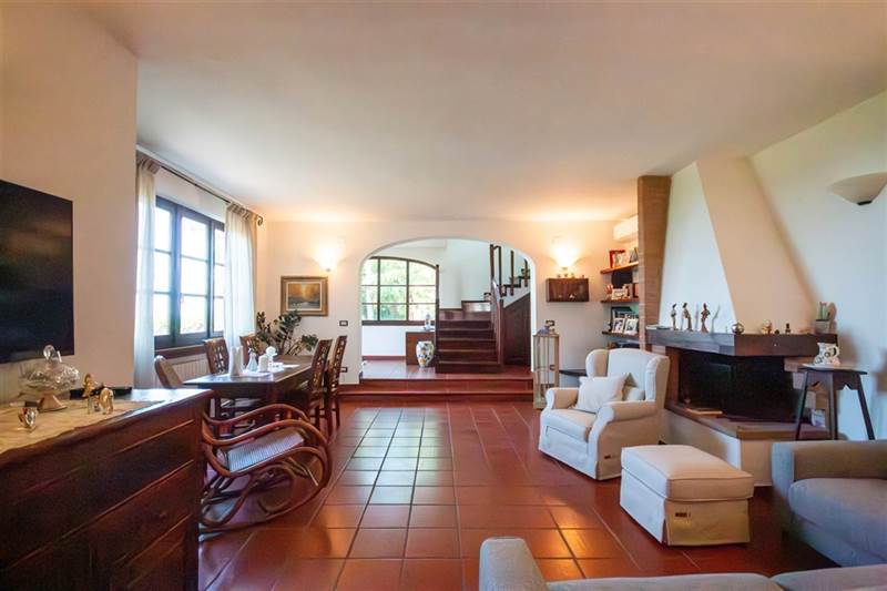 Charming Tuscan Farmhouse with Panoramic Sea View
