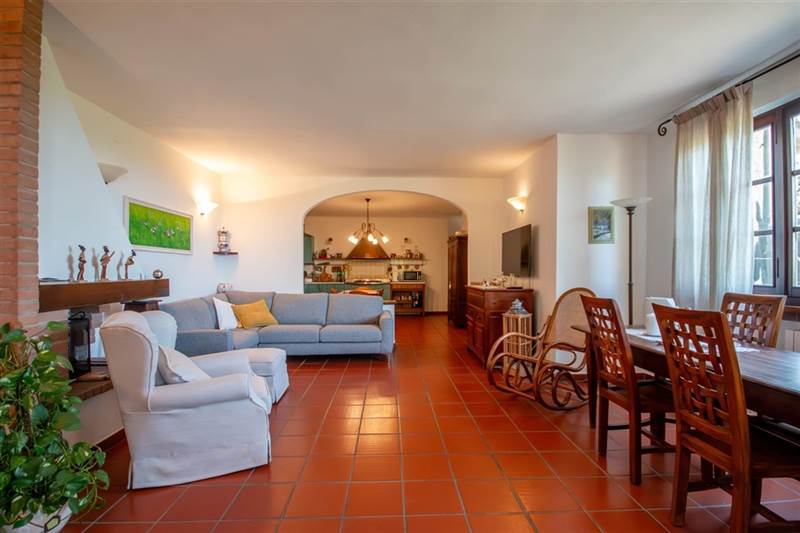 Charming Tuscan Farmhouse with Panoramic Sea View