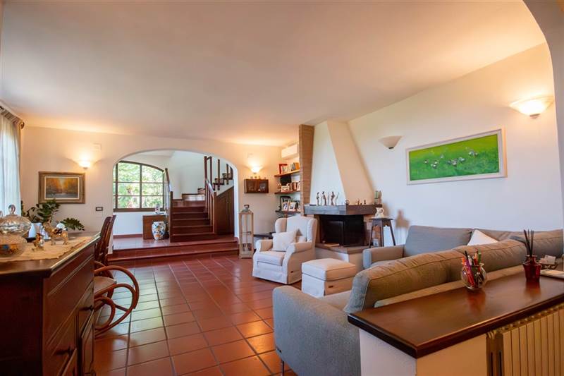 Charming Tuscan Farmhouse with Panoramic Sea View
