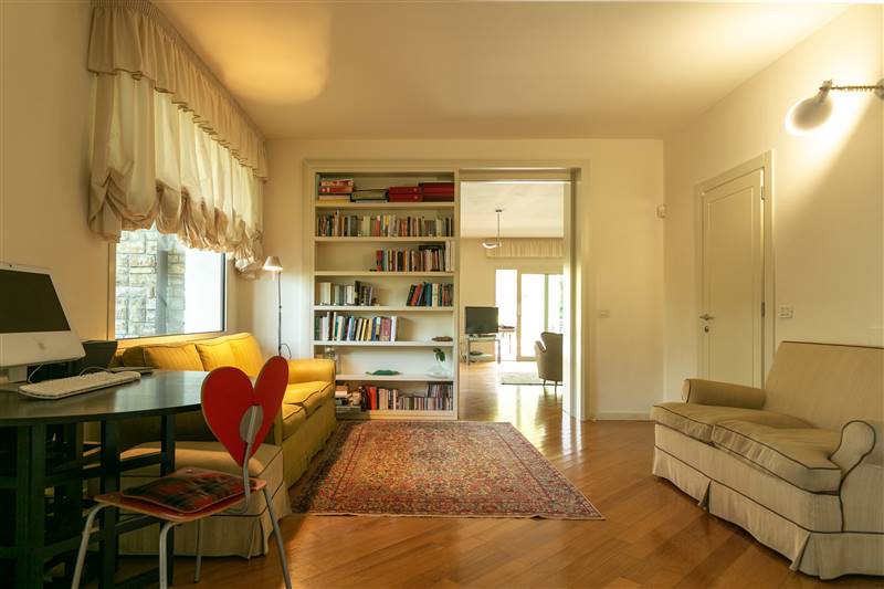 Villa di prestigio con parco privato 