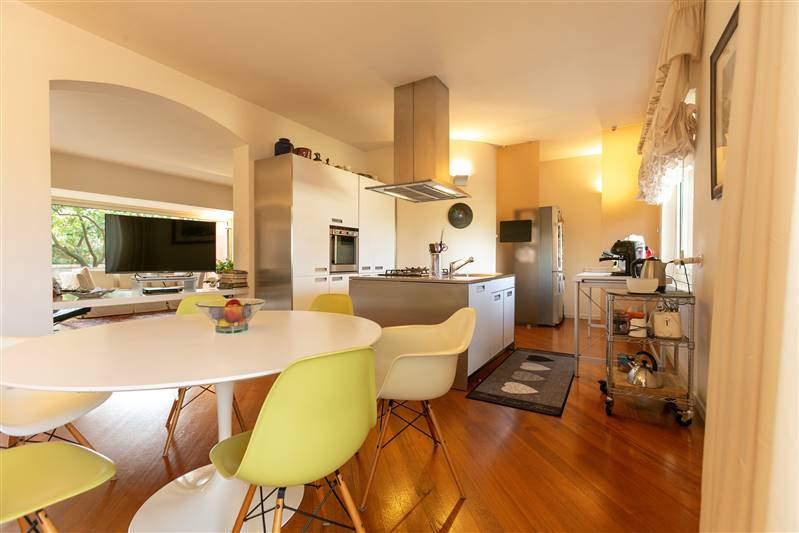 Villa di prestigio con parco privato 