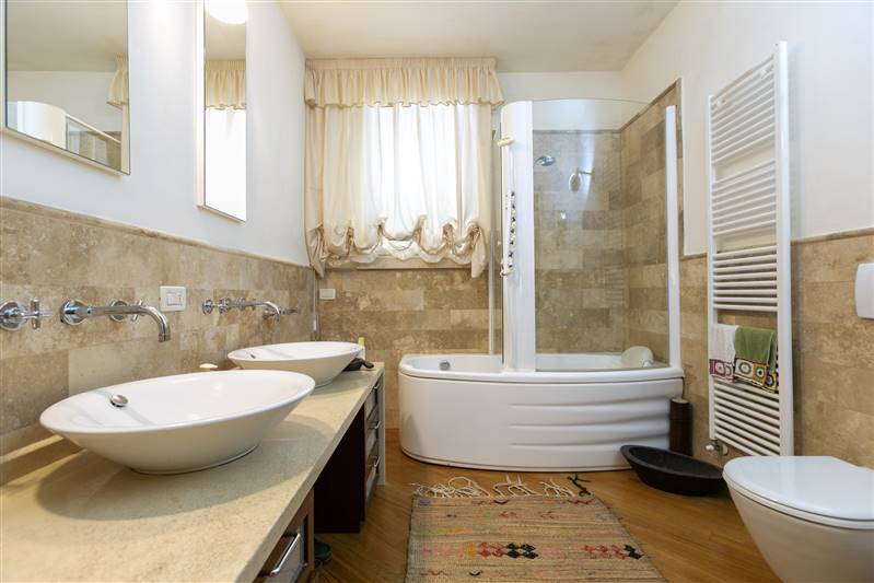 Villa di prestigio con parco privato 