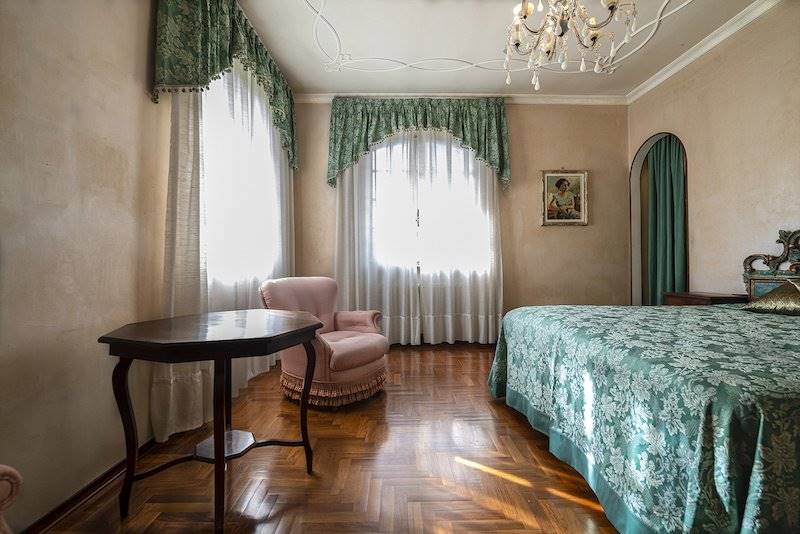Villa con parco esclusivo immersa in una splendida pineta