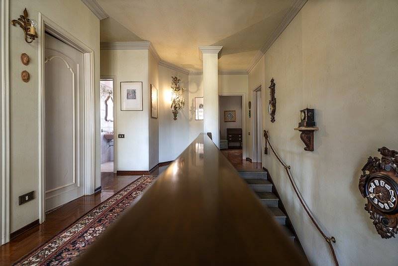 Villa con parco esclusivo immersa in una splendida pineta