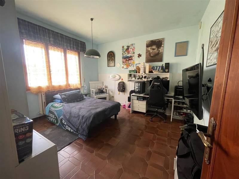 Appartamento  a pochi passi dal mare con giardino privato 