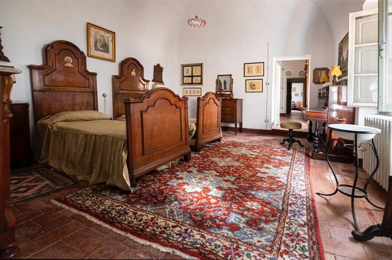Tenuta storica del 1800 nel Cuore del Borgo Medioevale di Casale Marittimo