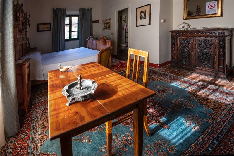 Tenuta storica del 1800 nel Cuore del Borgo Medioevale di Casale Marittimo
