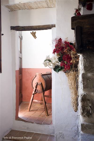 Borgo - Gioiello architettonico storico e culturale nelle  colline  di San Gimignano