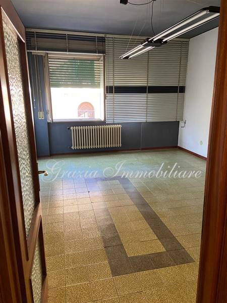 NOSTRA ESCLUSIVA Ufficio