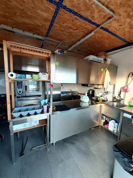 Sostenibilità e comfort in una proprietà rurale di eccellenza