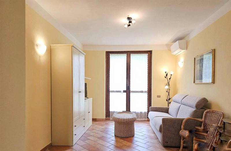 Agriturismo con piscina e terreno a pochi minuti dal centro di San Gimignano