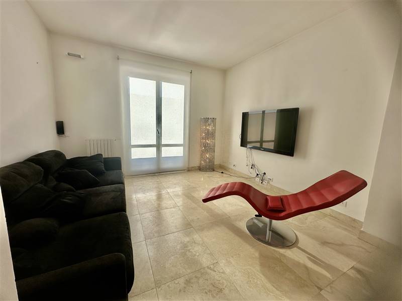 CO-ESCLUSIVA - Esclusivo Appartamento su Tre Livelli con Finiture di Lusso nel Cuore del Centro Città