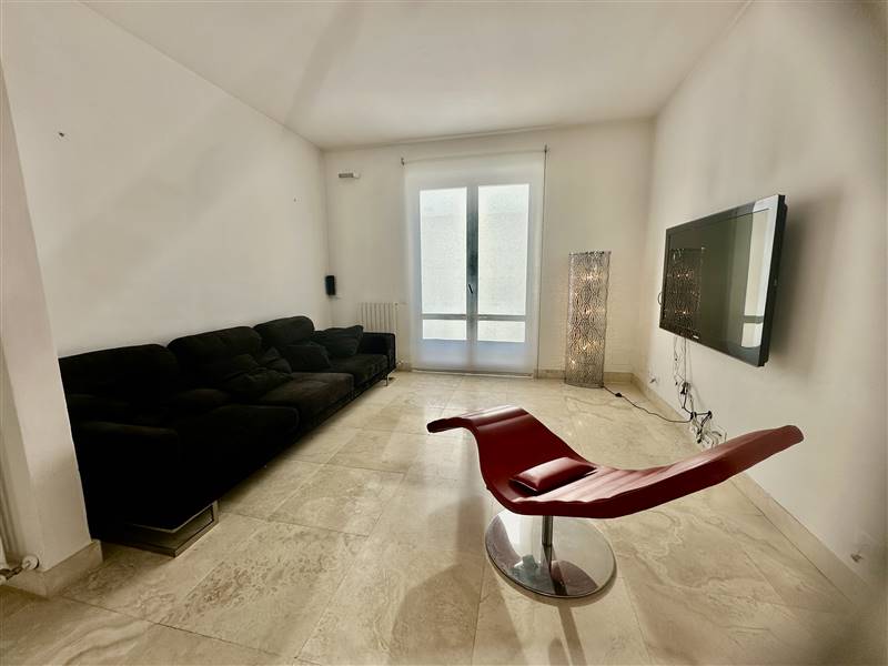 CO-ESCLUSIVA - Esclusivo Appartamento su Tre Livelli con Finiture di Lusso nel Cuore del Centro Città