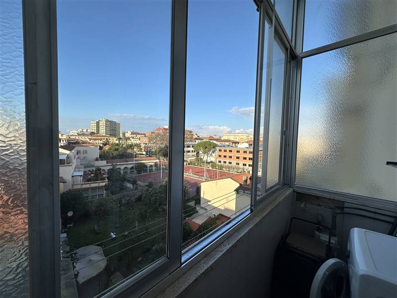 Nostra Esclusiva: Elegante appartamento finemente ristrutturato in una delle zone più ricercate del cuore della città.