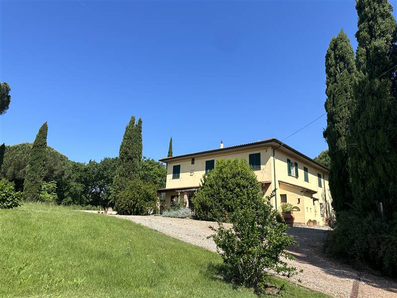 Antico Casale dall'eleganza Leopoldina circondato da splendido parco e piscina a Fauglia (PI)