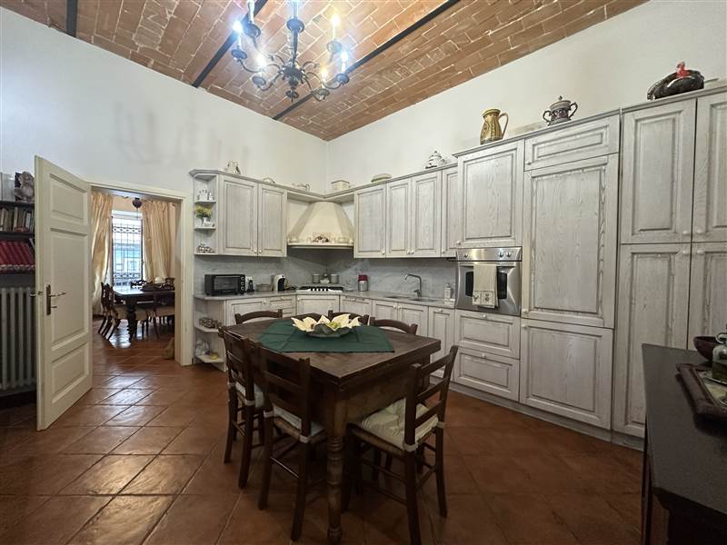 Elegante Residenza Liberty nel cuore di Marina di Cecina
