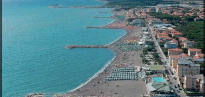 Elegante Residenza Liberty nel cuore di Marina di Cecina