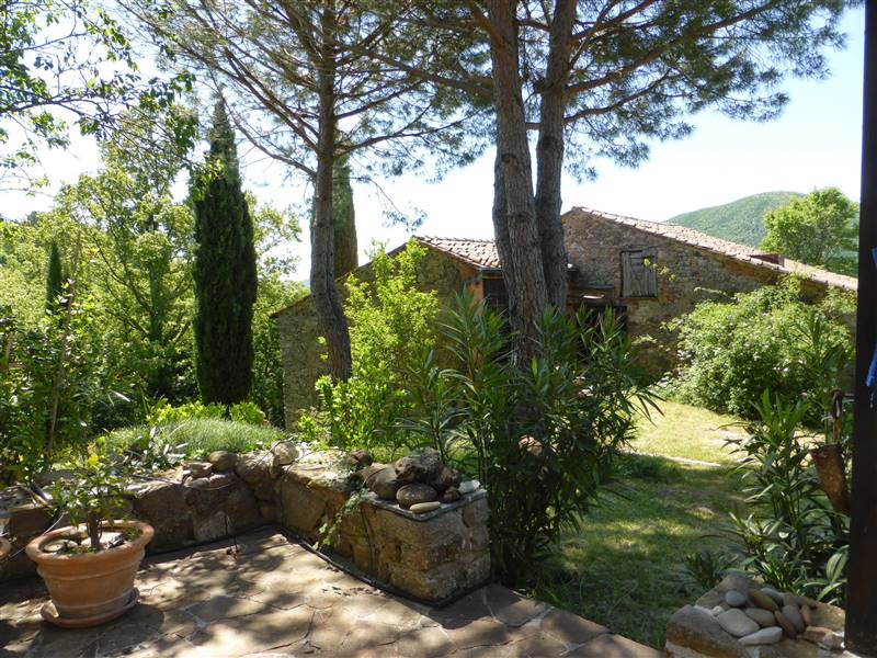 Antico Podere in pietra, un rifugio immerso nella campagna 