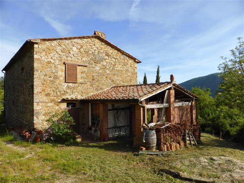 Antico Podere in pietra, un rifugio immerso nella campagna 