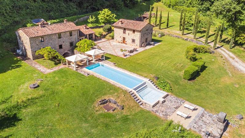Incantevole Mulino antico nel cuore della campagna senese