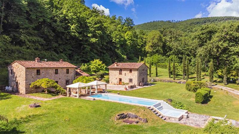 Incantevole Mulino antico nel cuore della campagna senese