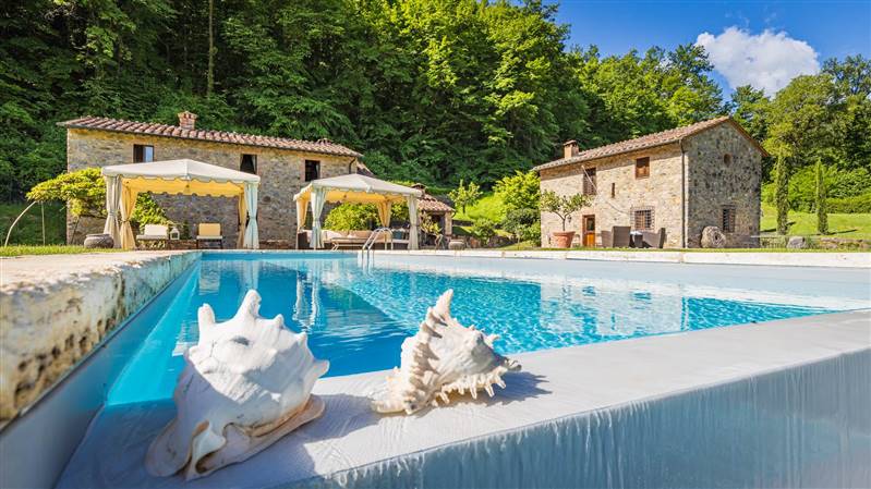 Incantevole Mulino antico nel cuore della campagna senese