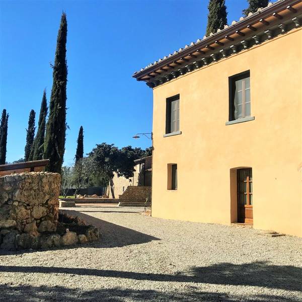  Agriturismo con casolare in pietra all'interno di riserva naturale