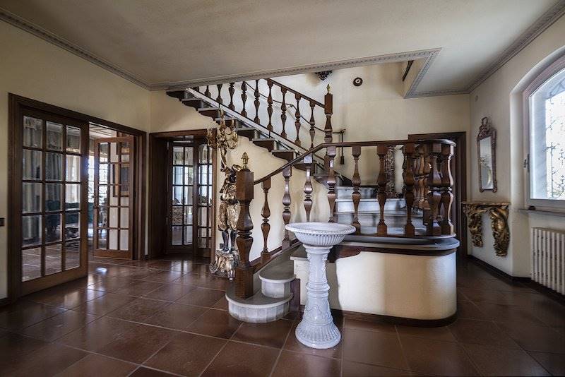 Villa con parco esclusivo immersa in una splendida pineta