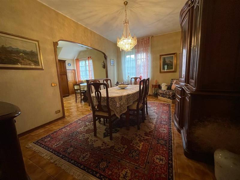 Villa con parco privato