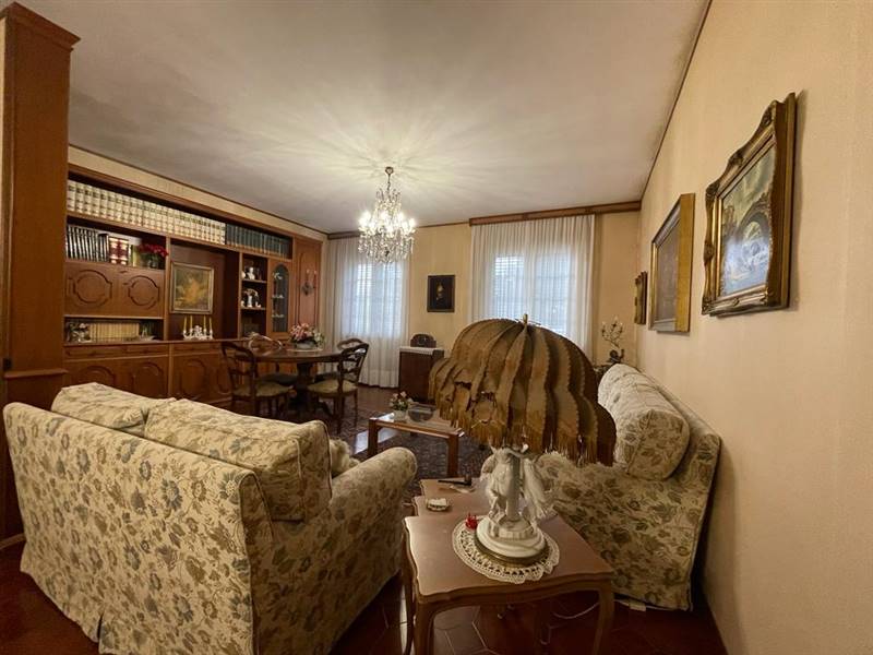 Villa con parco privato