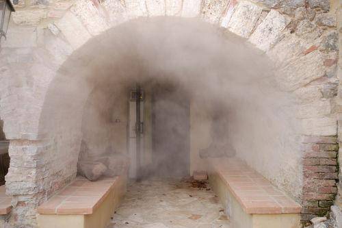 Incantevole Mulino antico nel cuore della campagna senese