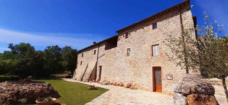 SPLENDIDO RELAIS nelle campagne senesi 
