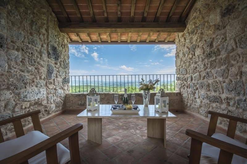SPLENDIDO RELAIS nelle campagne senesi 