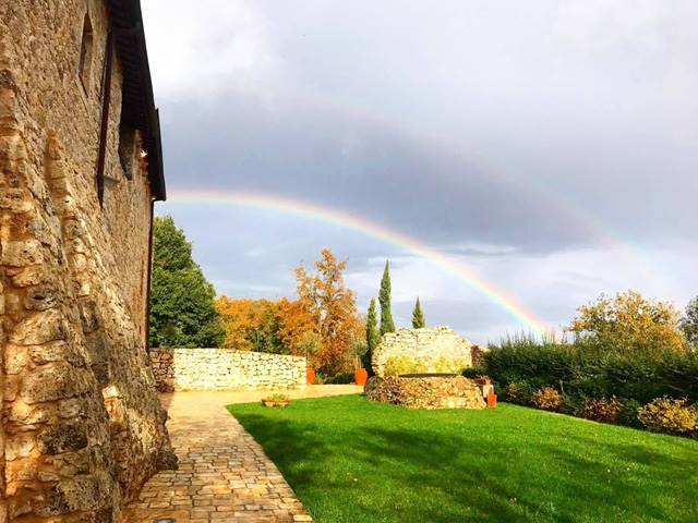 SPLENDIDO RELAIS nelle campagne senesi 
