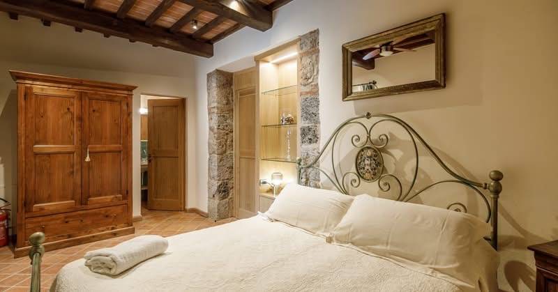 SPLENDIDO RELAIS nelle campagne senesi 