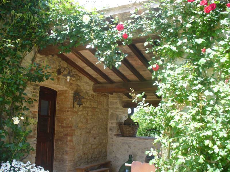 Borgo - Gioiello architettonico storico e culturale nelle  colline  di San Gimignano