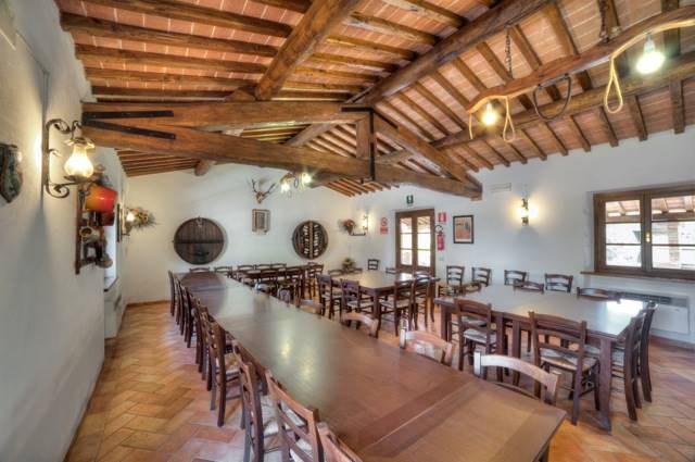 Azienda agricola, ubicata in posizione panoramica sulla città di Volterra