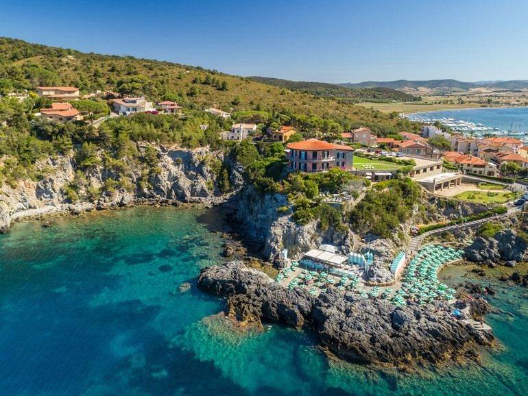 Una proprietà di rara autenticità tra Talamone e Monte Argentario